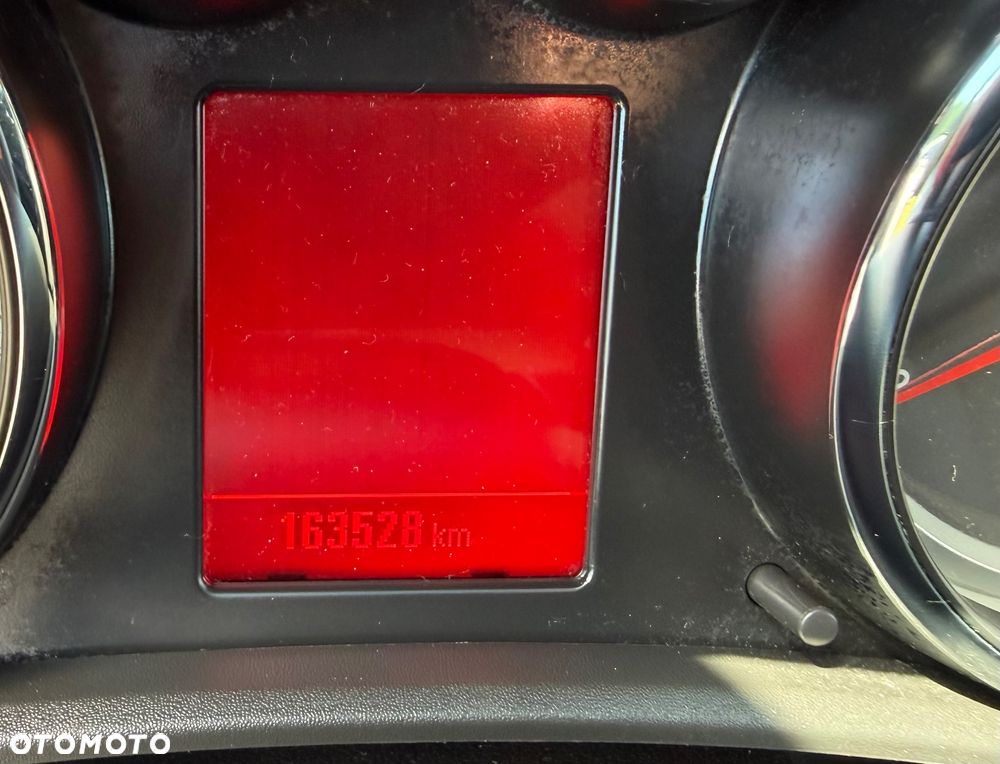 Opel Astra 1.4 Turbo Color Edition - 33