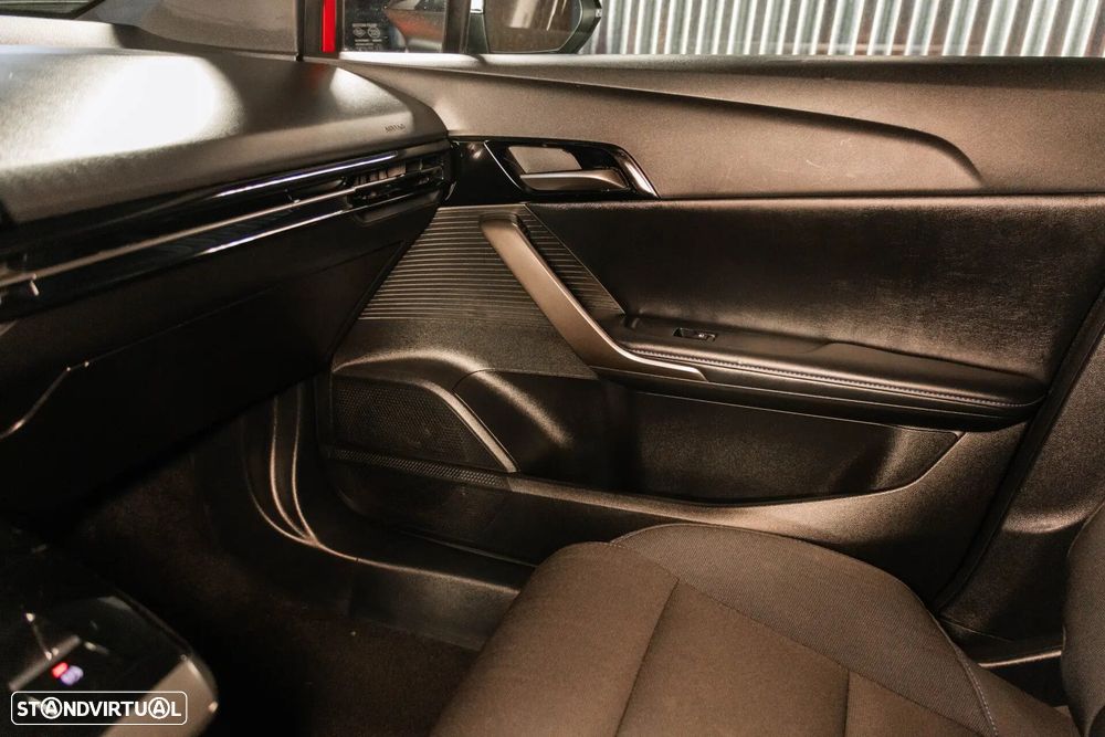 MG MG4 64 kWh Comfort - 25