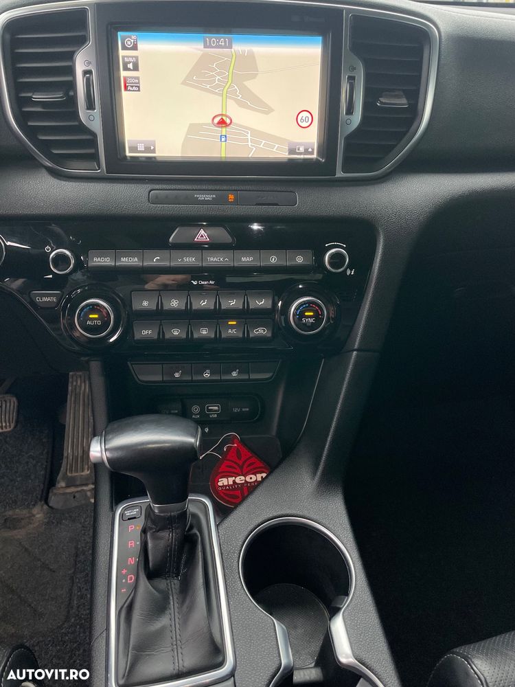 Kia Sportage 2,0 CRDI AWD Aut. Platinum - 13