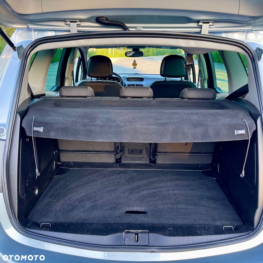 Opel Meriva 1.4 Design Edition - 22