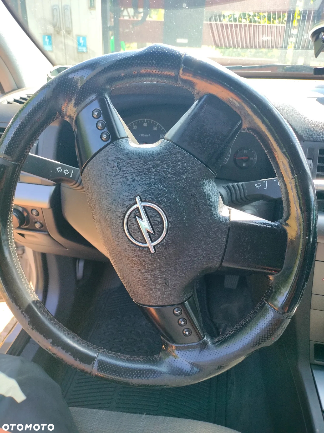Opel Vectra 2.2 CDX - 13