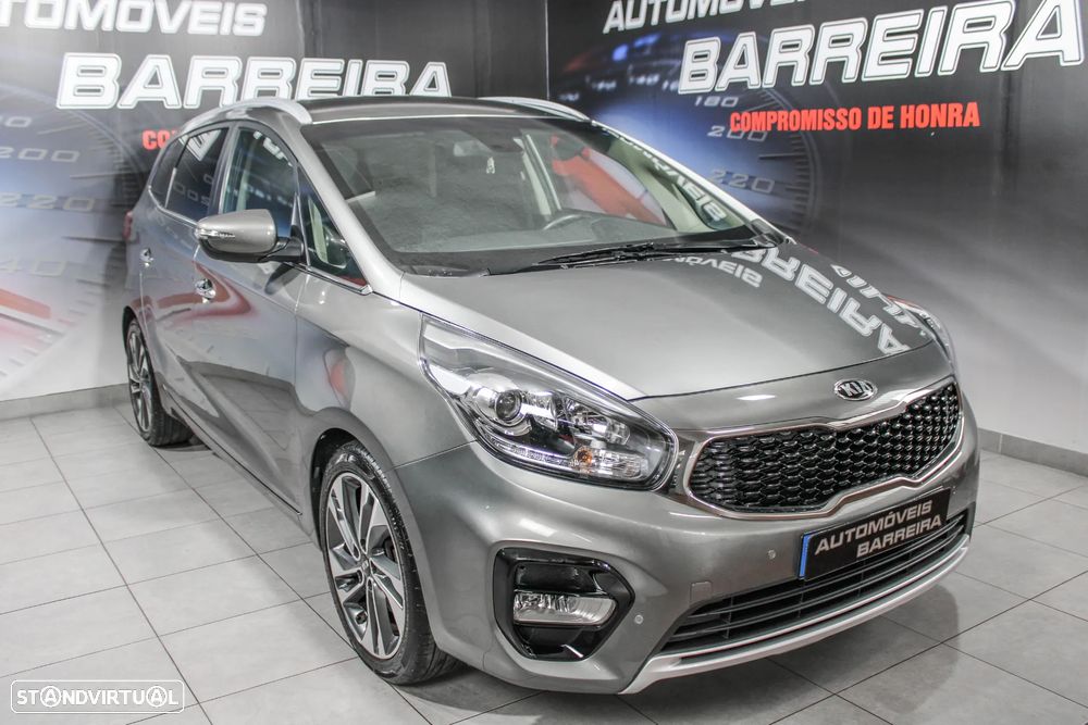 Kia Carens 1.7 CRDi ISG TX - 25