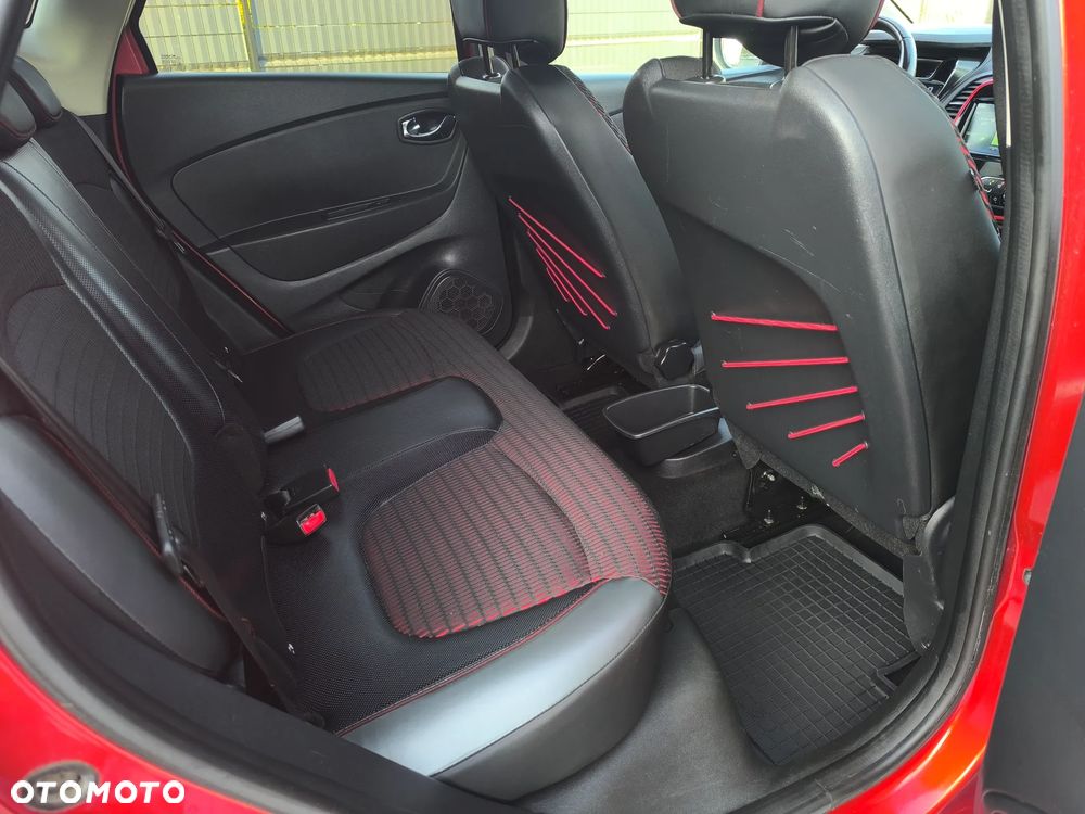 Renault Captur 0.9 Energy TCe Helly Hansen - 18