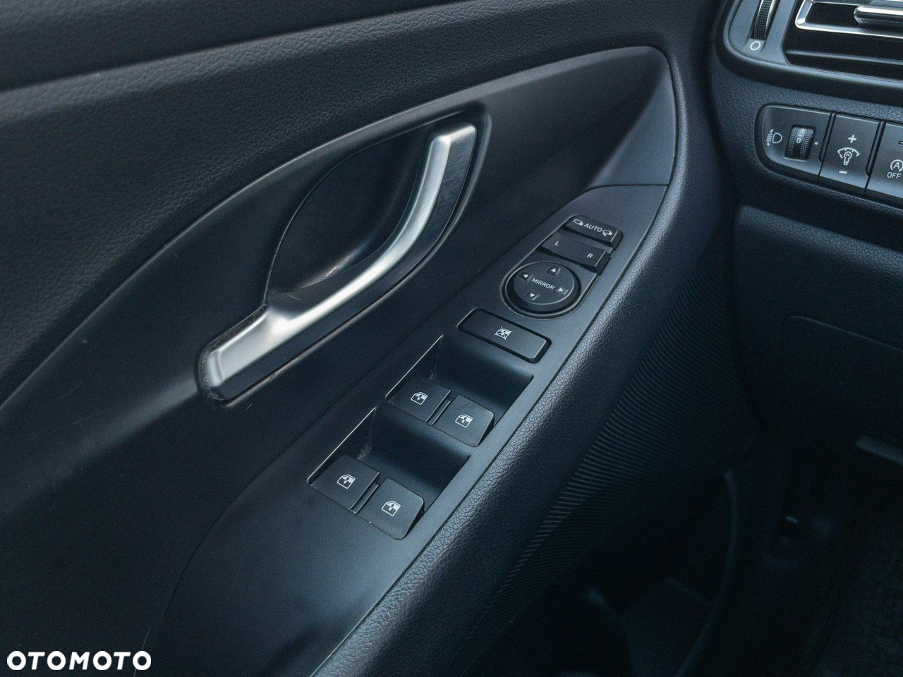 Hyundai i30 - 14