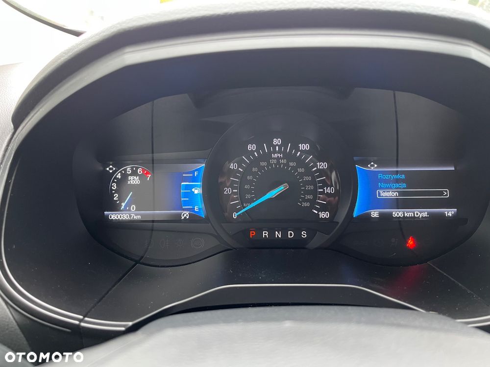 Ford Edge - 8