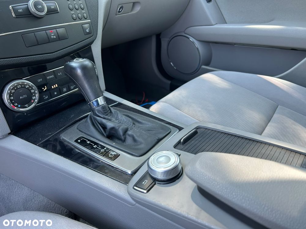 Mercedes-Benz Klasa C 180 Kompressor Automatik Elegance - 10