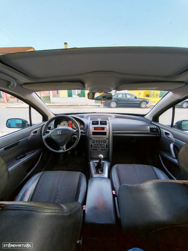 Peugeot 407 SW - 8