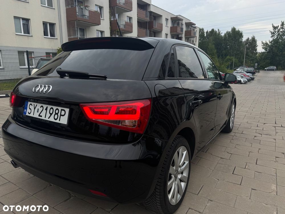 Audi A1 Sportback 1.6 TDI S tronic S line edition - 10