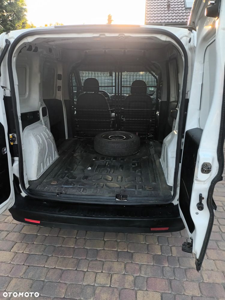 Fiat Doblo - 8