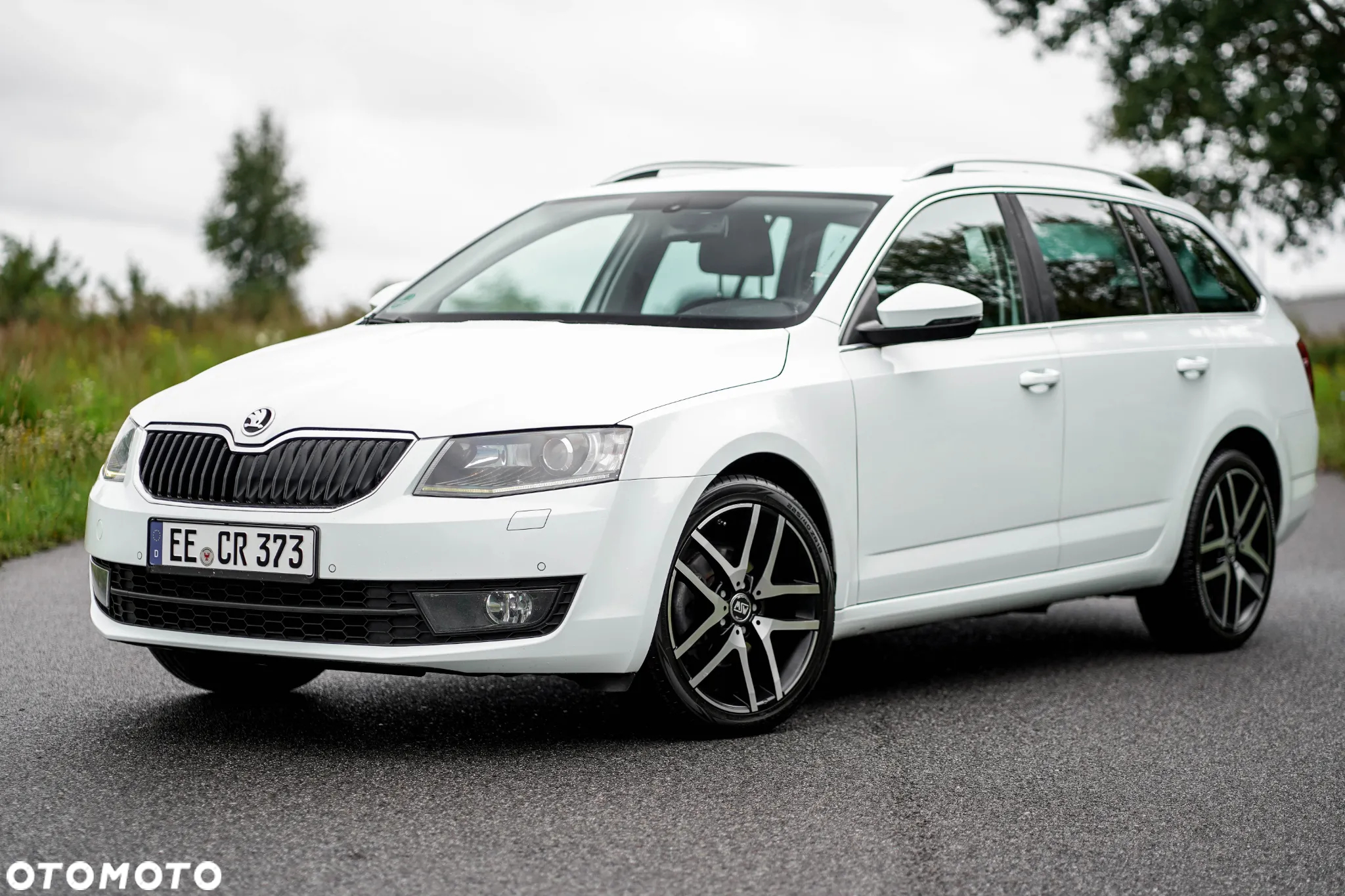 Skoda Octavia 2.0 TDI Ambition DSG - 9