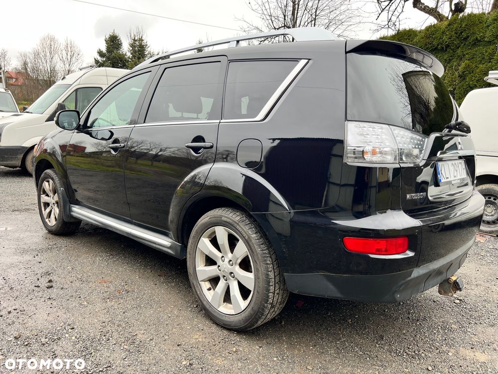 Mitsubishi Outlander 2.0 Intense + 2WD CVT - 6