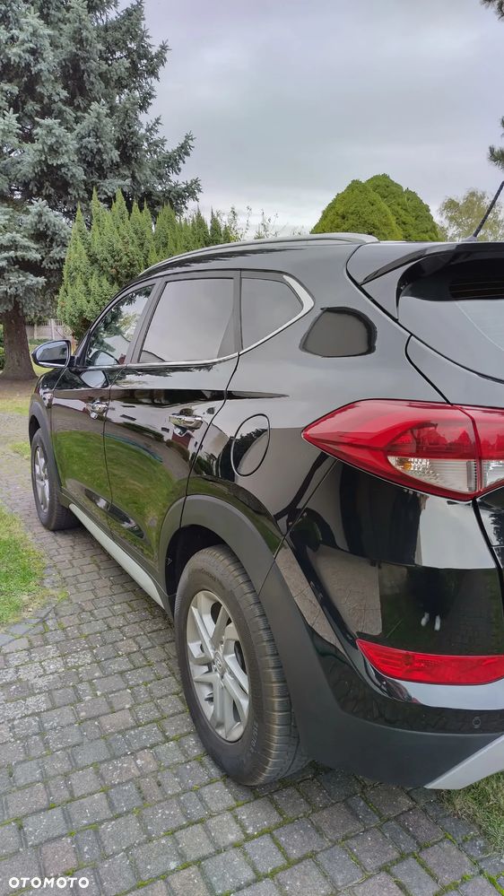 Hyundai Tucson blue 1.7 CRDi 2WD Passion - 28