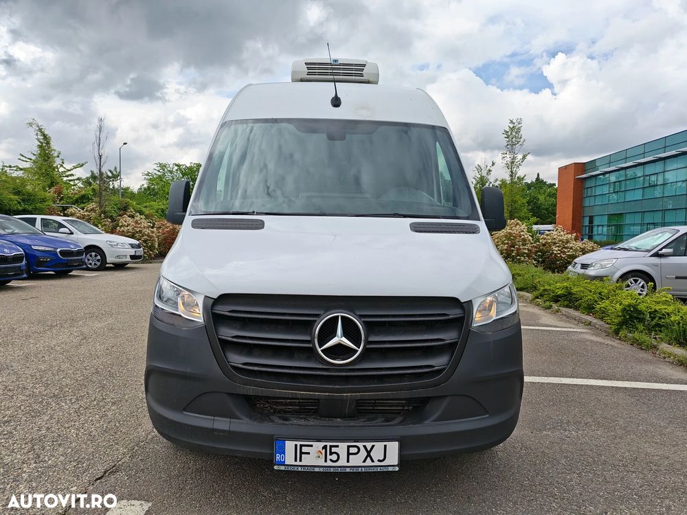 Mercedes-Benz Sprinter - 9