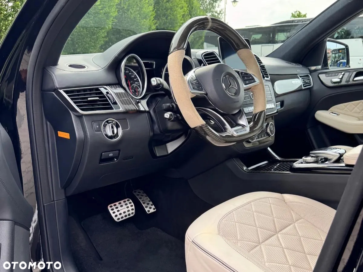 Mercedes-Benz GLE AMG 43 Coupe 4M 9G-TRONIC - 24