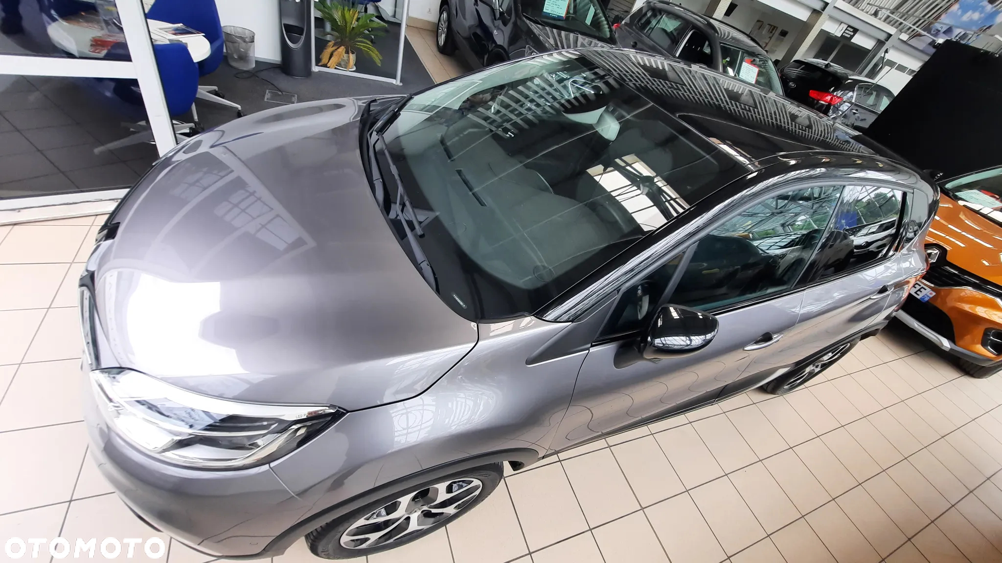 Renault Captur TCe 150 GPF INTENS - 3