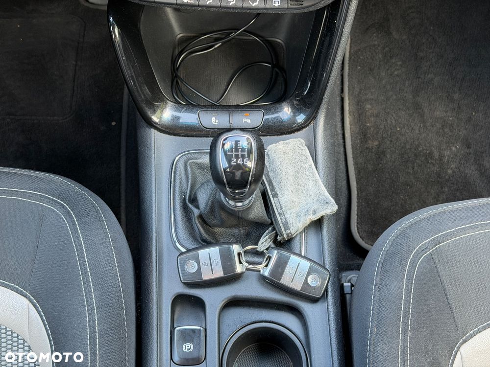 Kia Ceed 1.6 CRDi 136 ISG Platinum Edition - 25