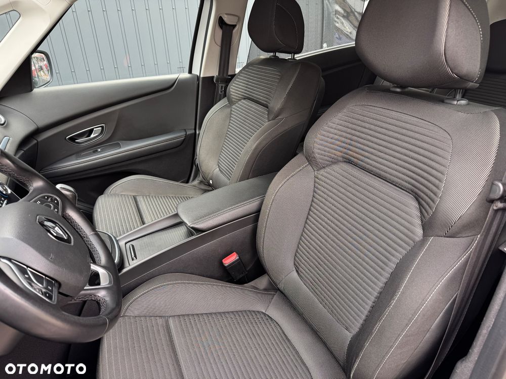 Renault Grand Scenic - 9