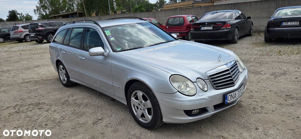Mercedes-Benz Klasa E 280 CDI T Classic - 8