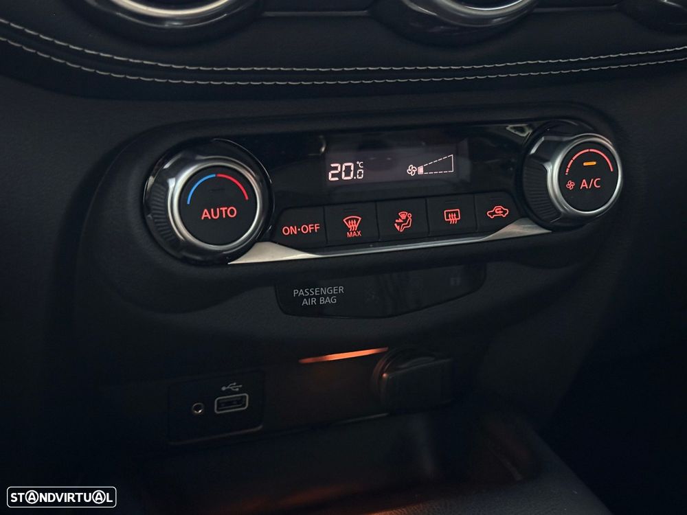 Nissan Juke 1.6 Hybrid Tekna TwoTone T - 20