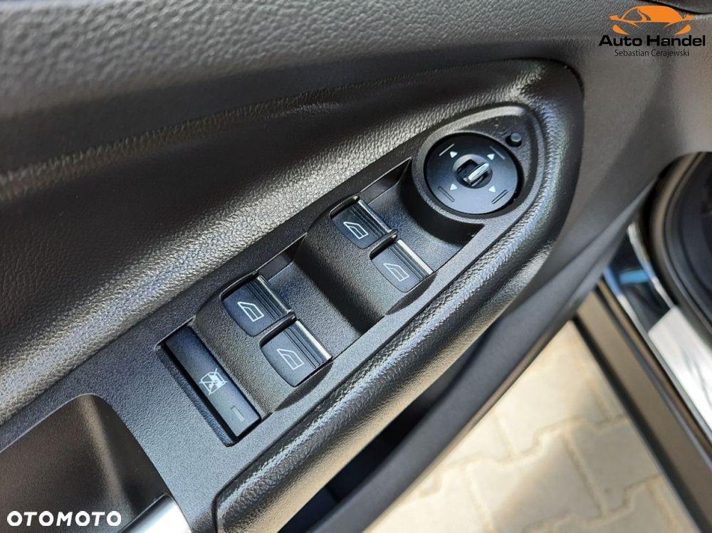 Ford Kuga 2.0 TDCi 4WD Titanium Plus - 40