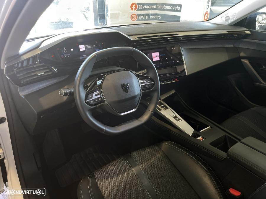 Peugeot 308 1.2 PureTech Allure EAT8 - 9