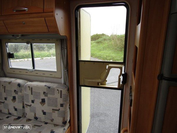 Adria Adriatik Coral 650 SP Cama Francesa - 50