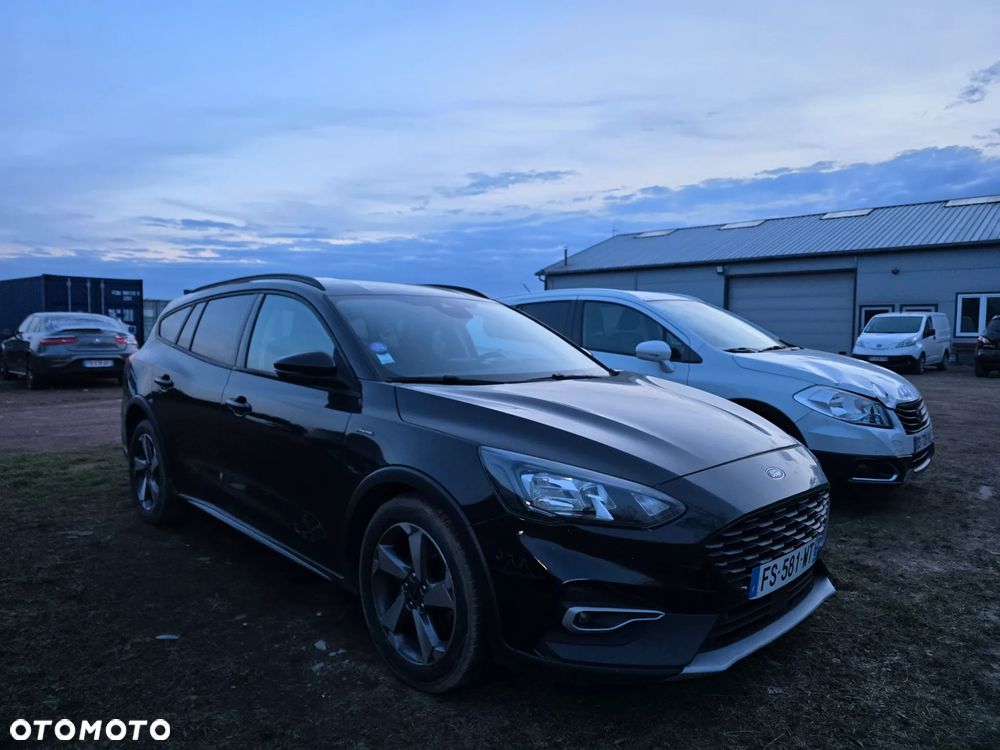 Ford Focus 1.0 EcoBoost Hybrid ACTIVE X