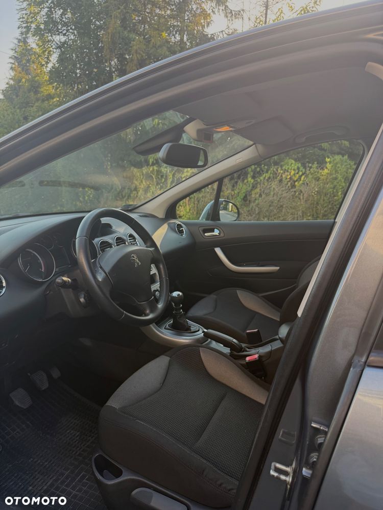 Peugeot 308 HDi FAP 110 Premium - 11