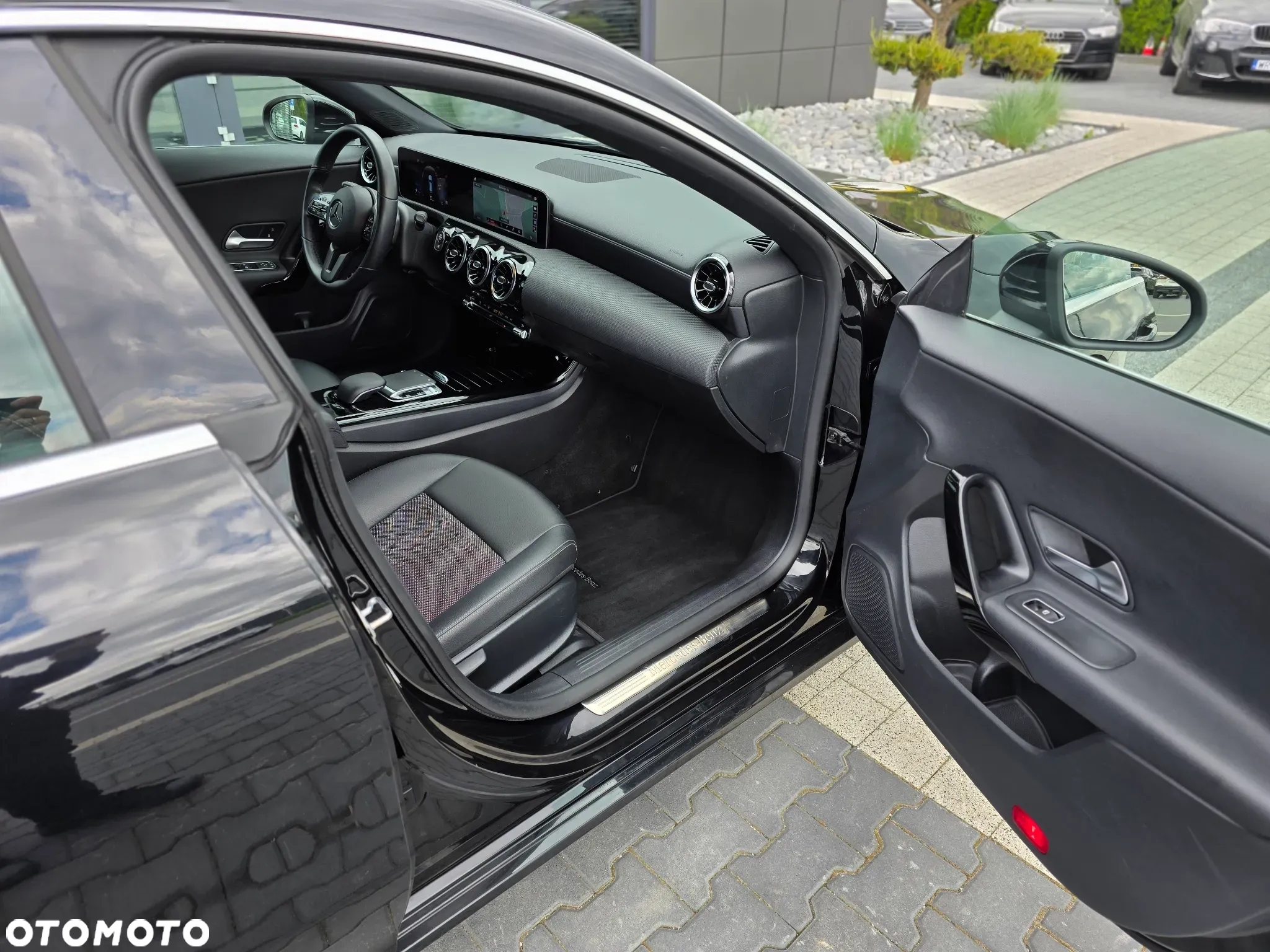 Mercedes-Benz CLA 200 AMG Line 7G-DCT - 16