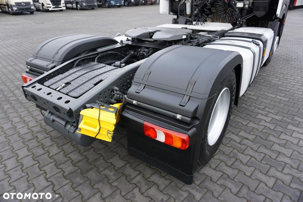 Mercedes-Benz ACTROS / 1851 / EURO 6 / ACC / BIG SPACE - 38