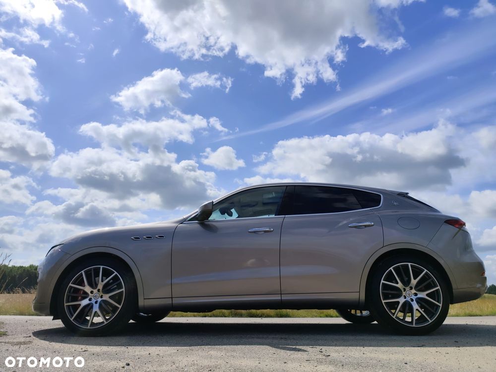 Maserati Levante S Q4 - 10