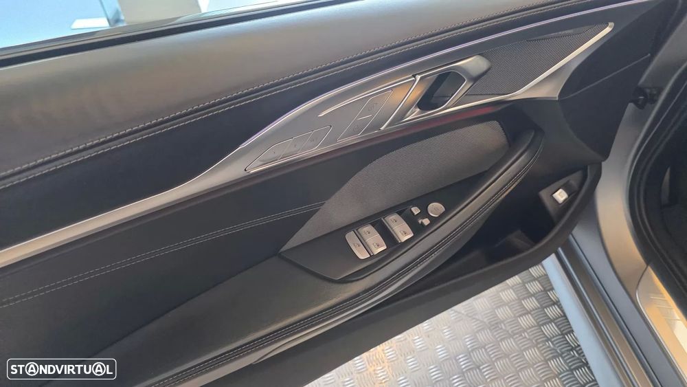 BMW 840 Gran Coupé d xDrive Pack M - 39