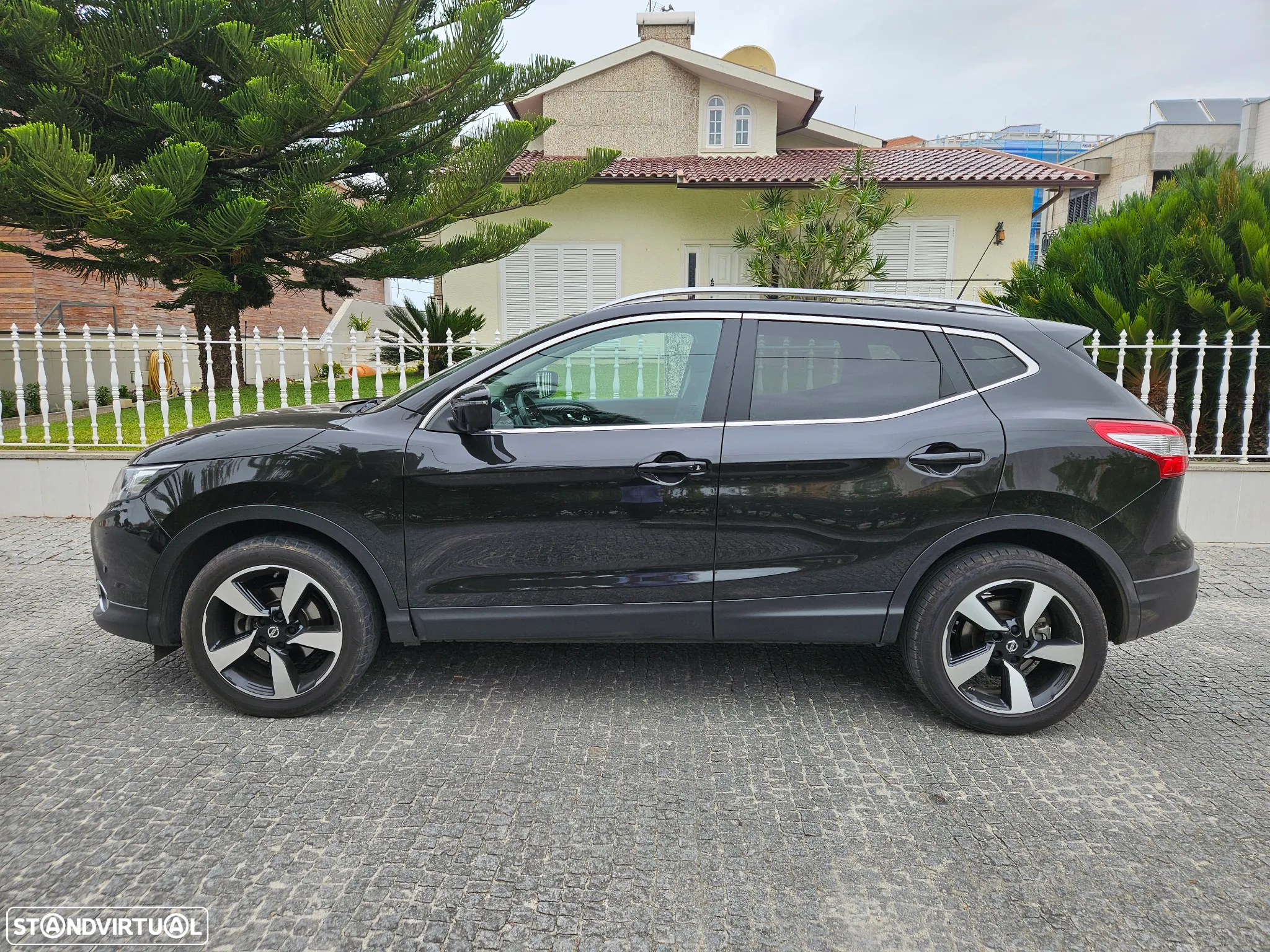 Nissan Qashqai 1.5 dCi Tekna Sport 18 129g - 12