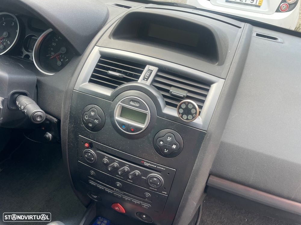 Renault Mégane Break 1.5 dCi Dynamique S - 9