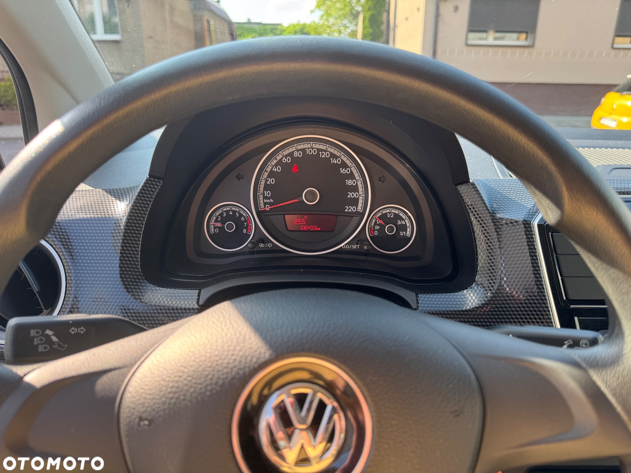 Volkswagen up! - 18