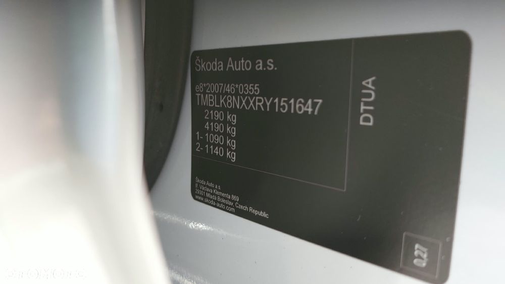 Skoda Octavia 2.0 TDI 4x4 Style DSG - 23