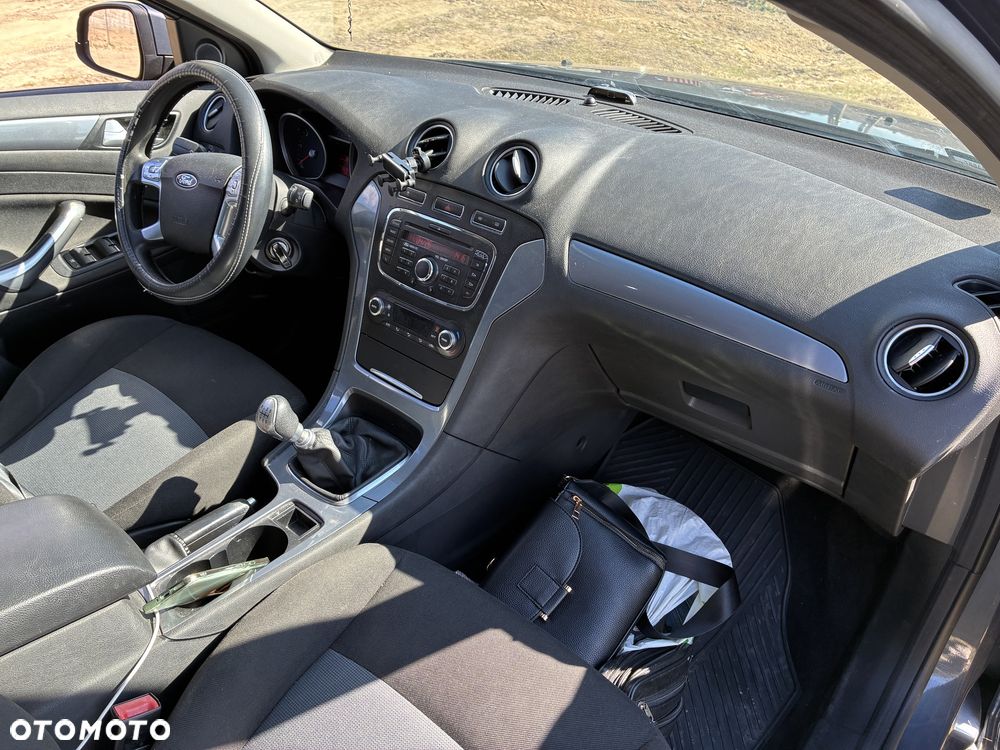 Ford Mondeo - 5