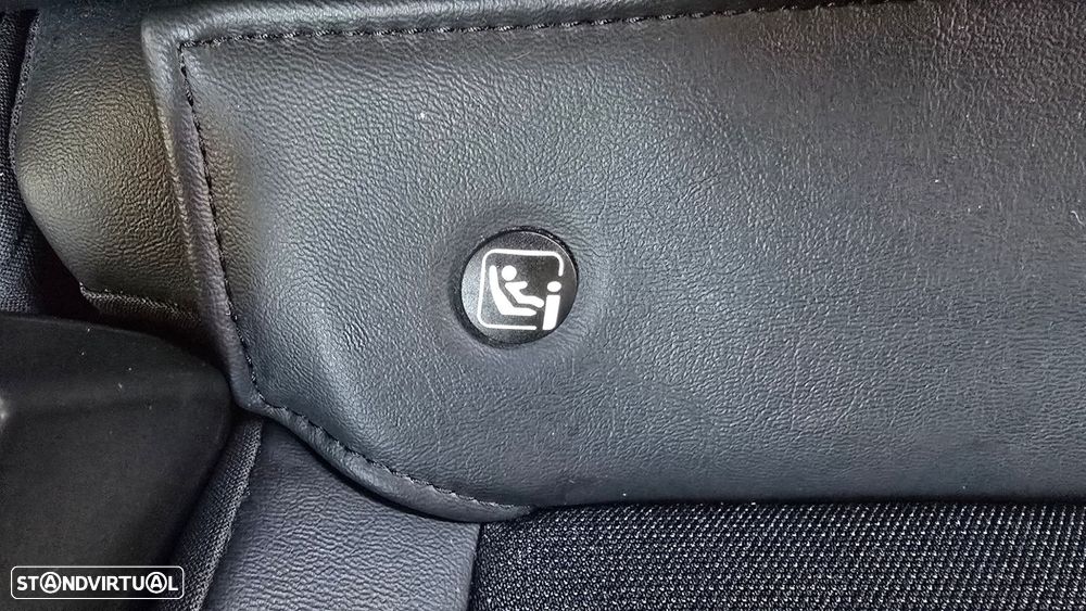 MG MG4 64 kWh Luxury - 53