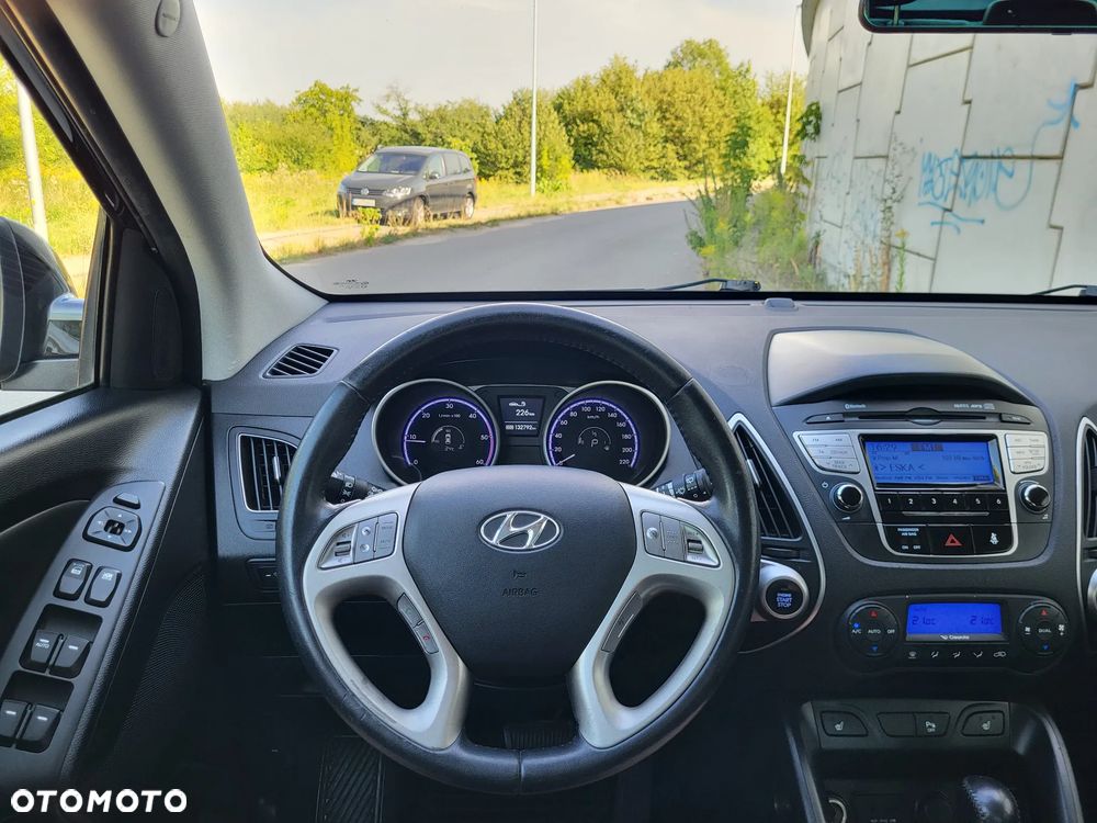 Hyundai ix35 - 11
