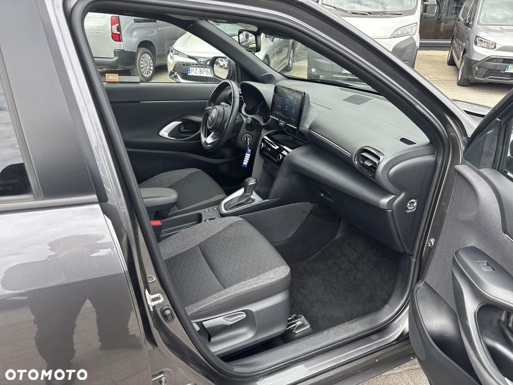 Toyota Yaris Cross Hybrid 1.5 Comfort - 15
