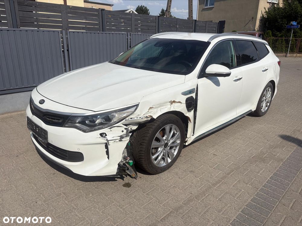 Kia Optima - 1