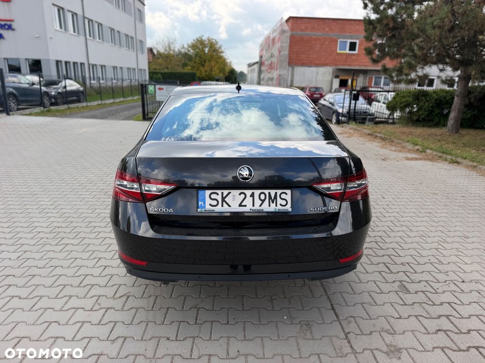 Skoda Superb - 4