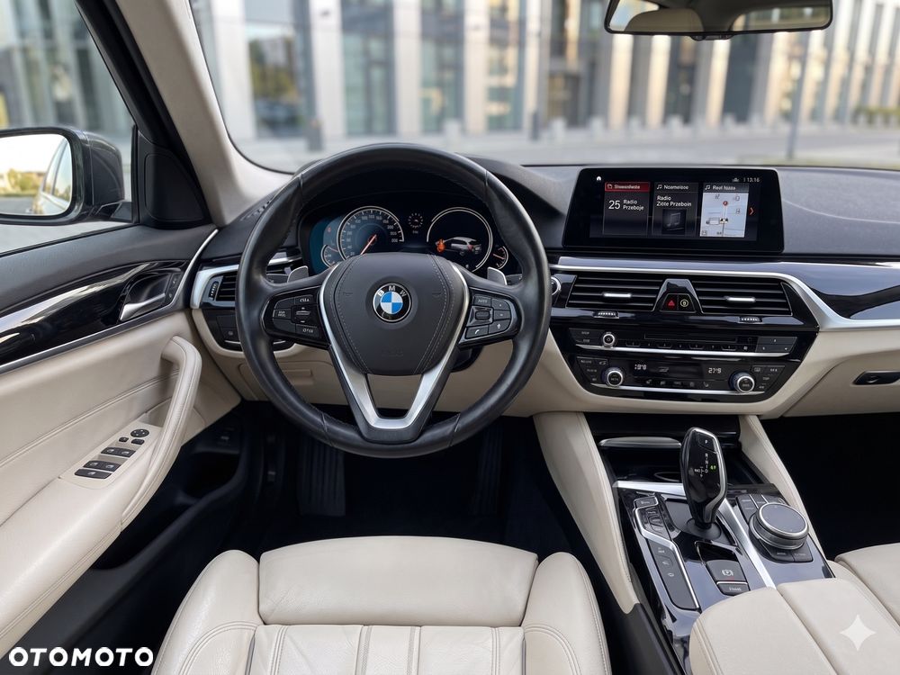 BMW Seria 5 520d xDrive Sport Line sport - 4