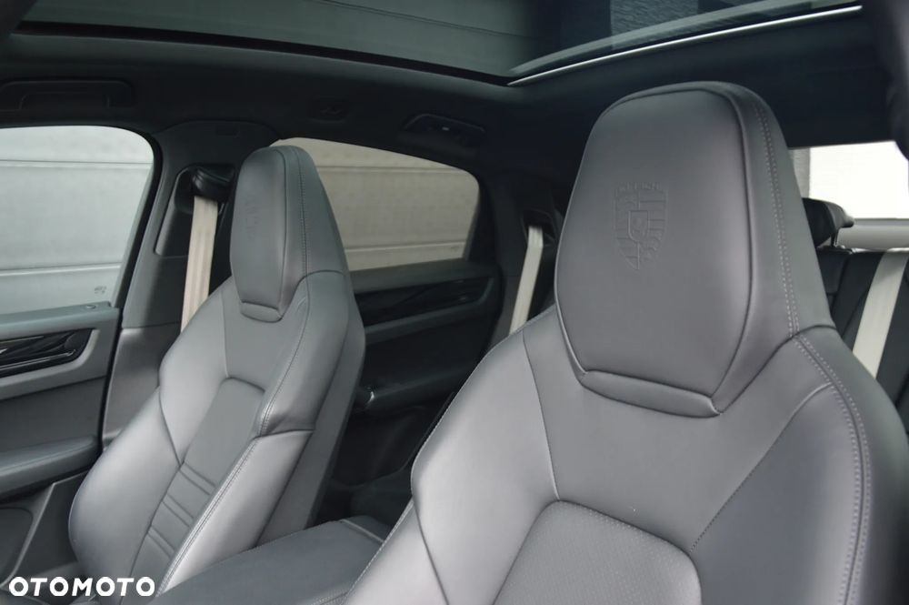 Porsche Cayenne E-Hybrid Tiptronic S Platinum Edition - 16