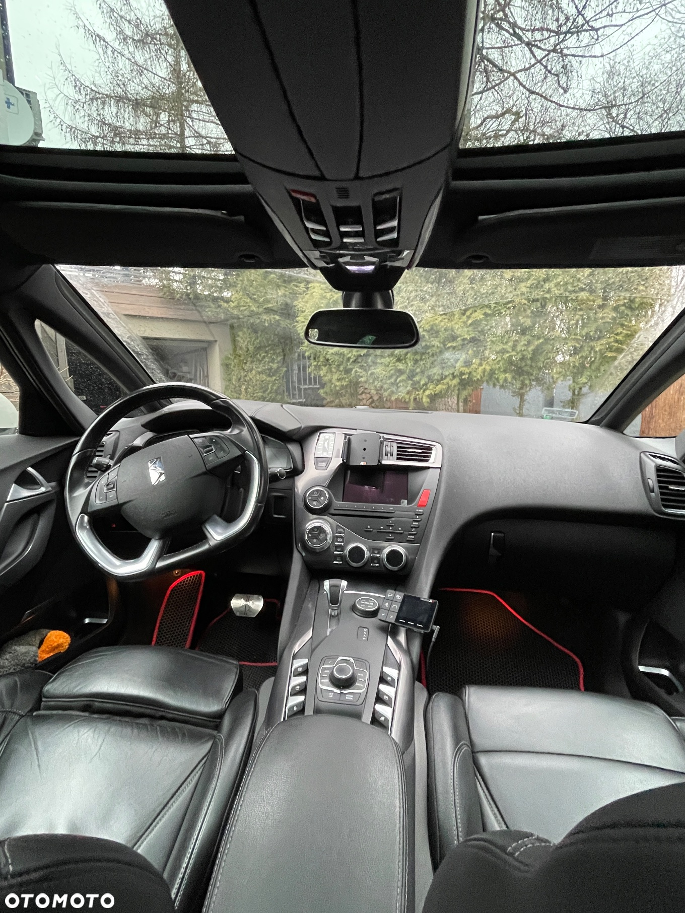 Citroën DS5 2.0 HDi Hybrid4 SportChic MCP - 3