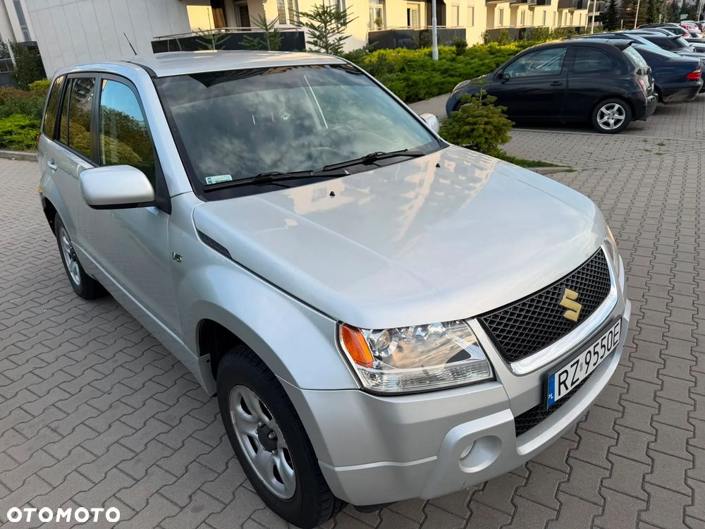 Suzuki Grand Vitara 2.7 V6 - 27