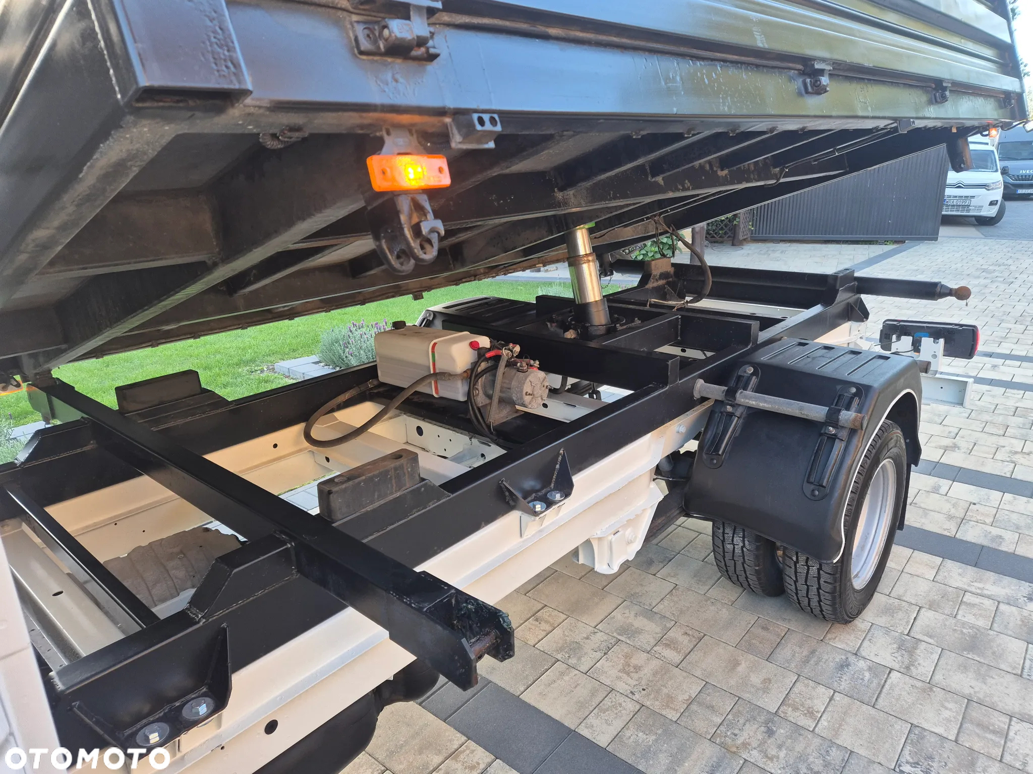 Volkswagen CRAFTER 2.0 165KM WYWROTKA KIPER 3.70 3 STRONY BLIZNIAK - 12