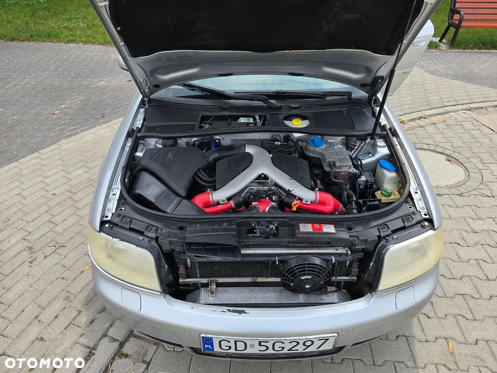 Audi A6 Avant 2.7 T quattro - 24
