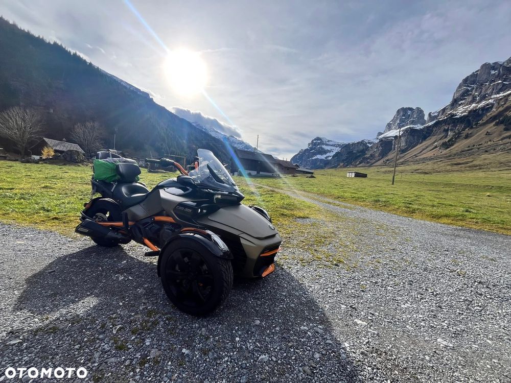 Can-Am Spyder - 5