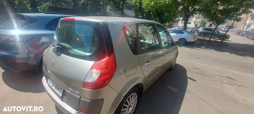 Renault Scenic II 1.6 Dynamique - 3